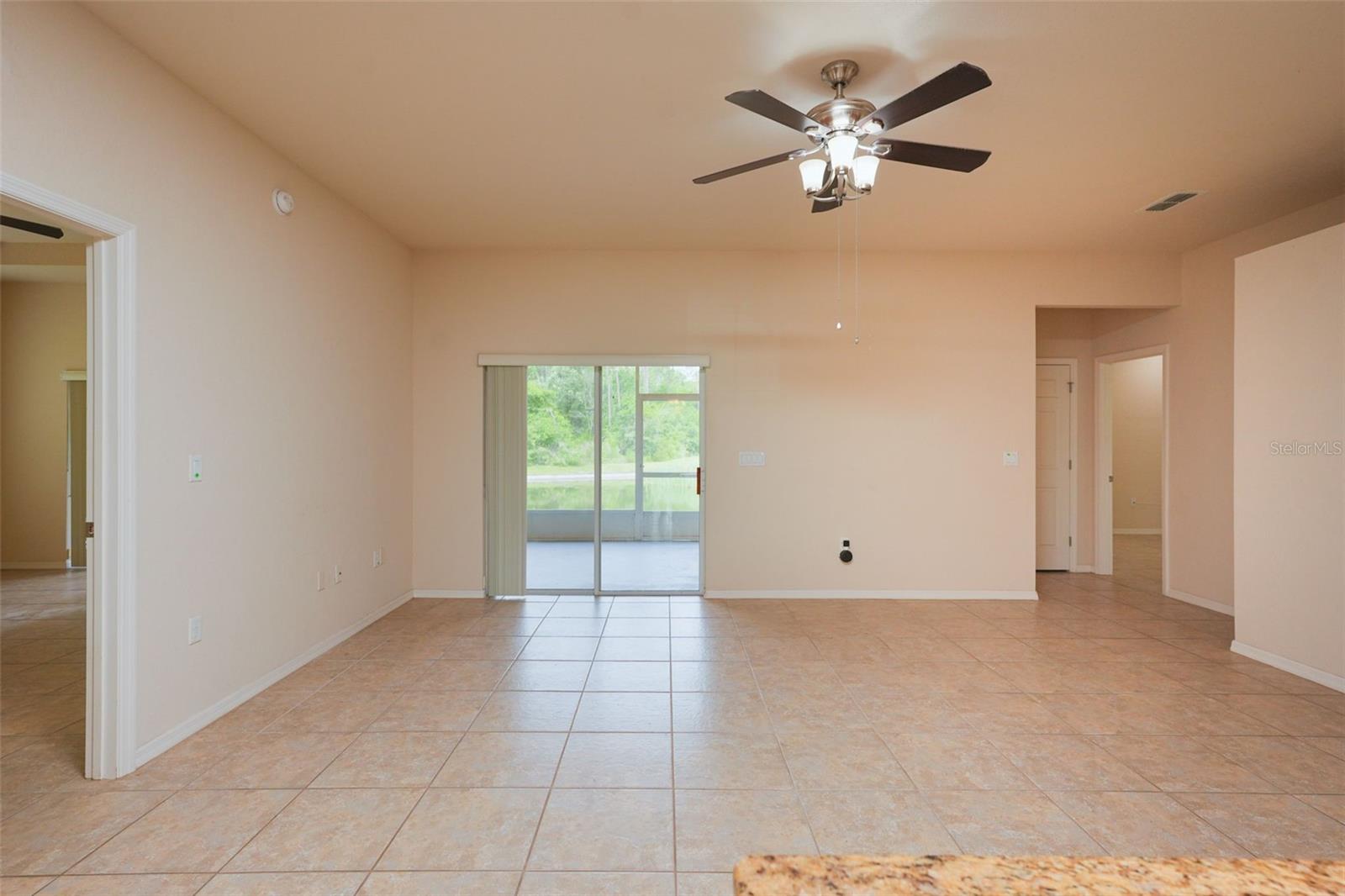TEN OAKS - Residential