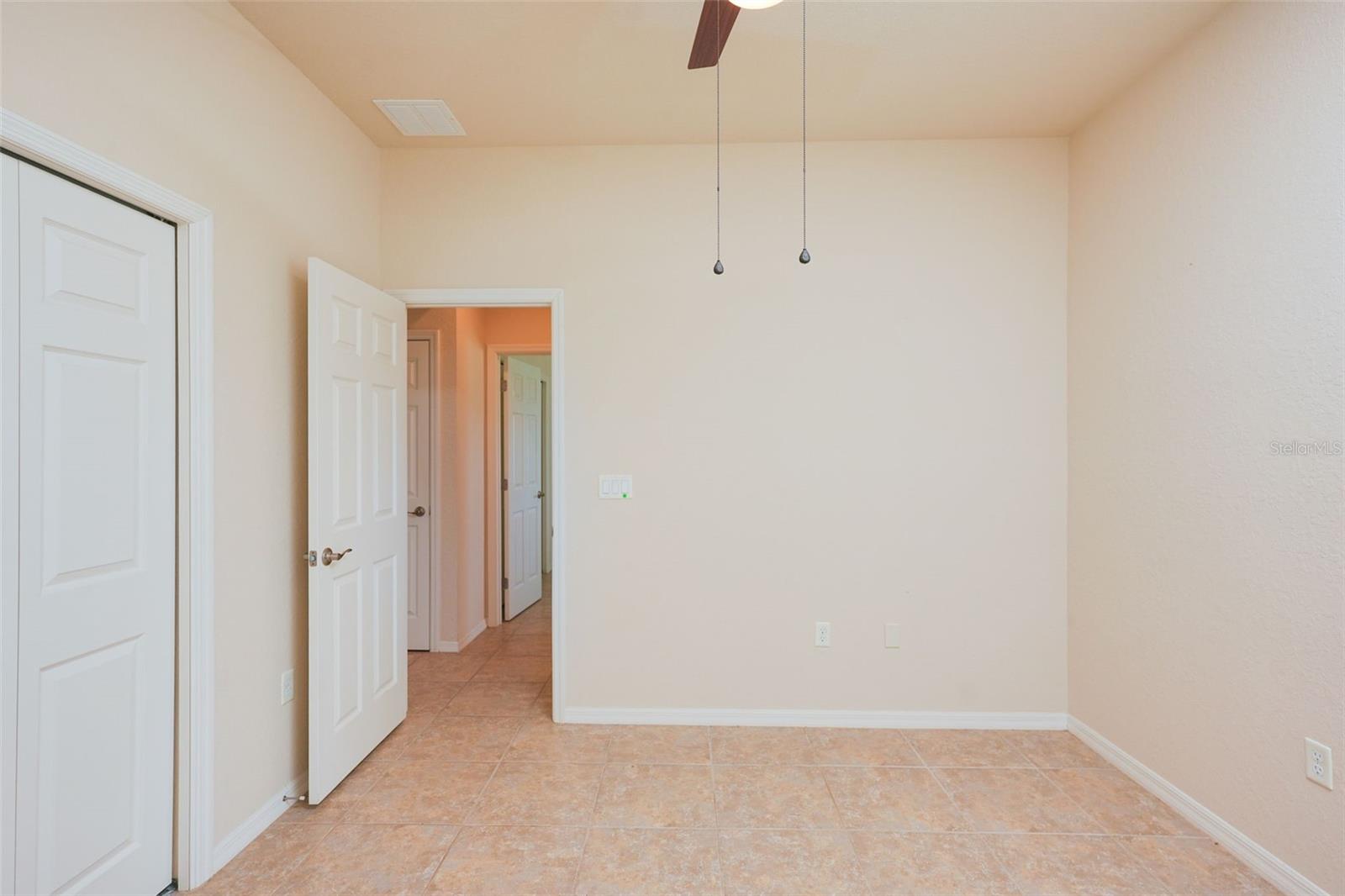TEN OAKS - Residential