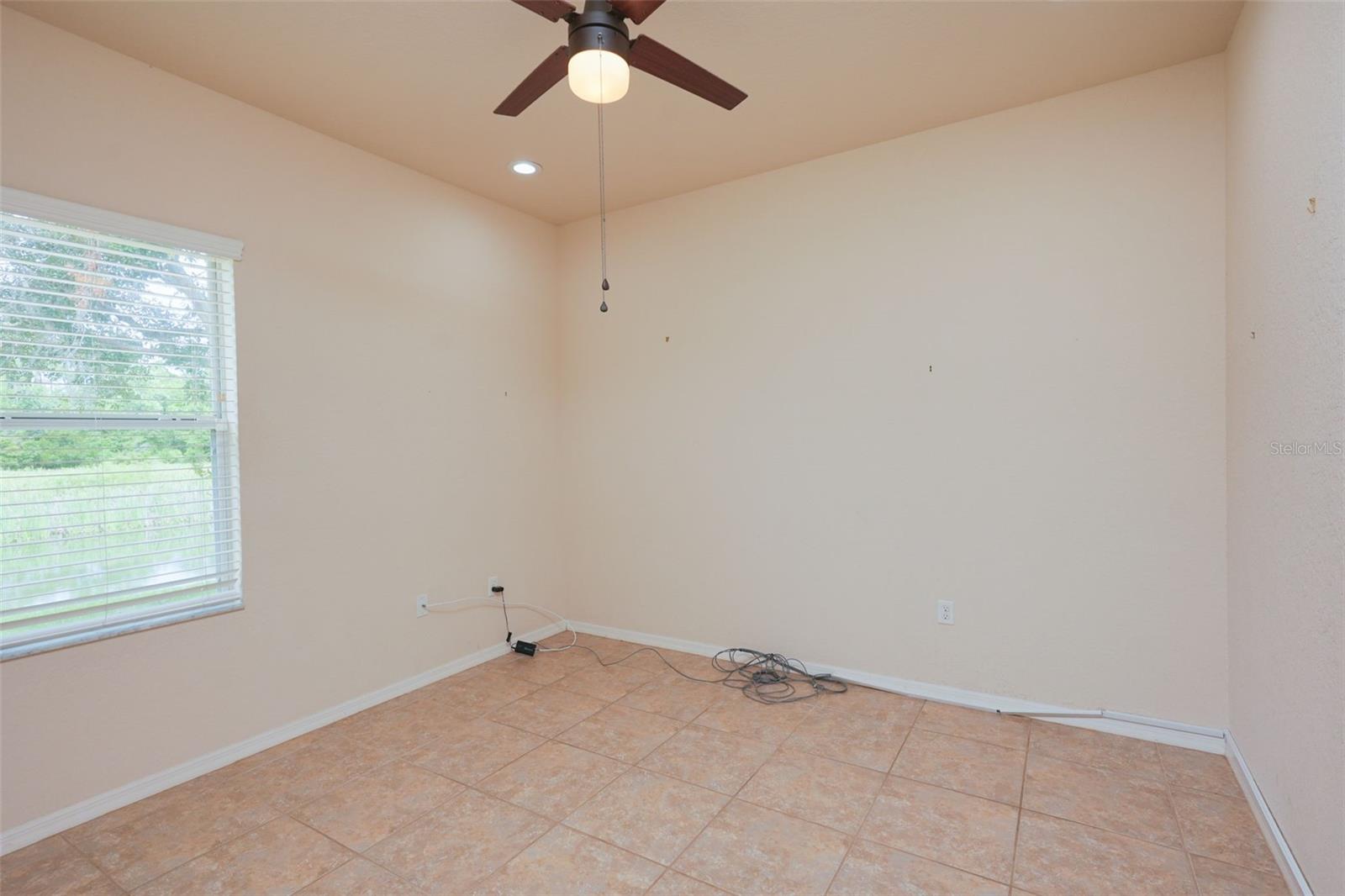 TEN OAKS - Residential