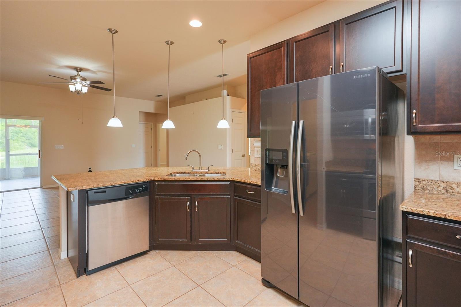 TEN OAKS - Residential