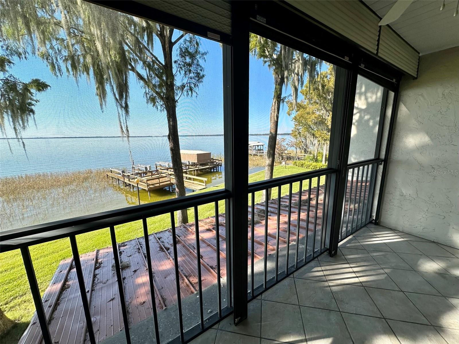 EUSTIS KINGS POINTE CONDO - Residential