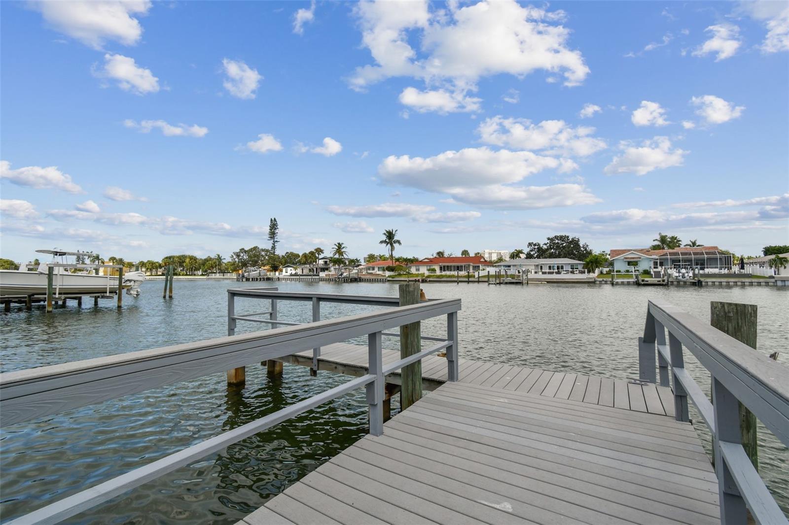 HOWARD ESTATES - Residential