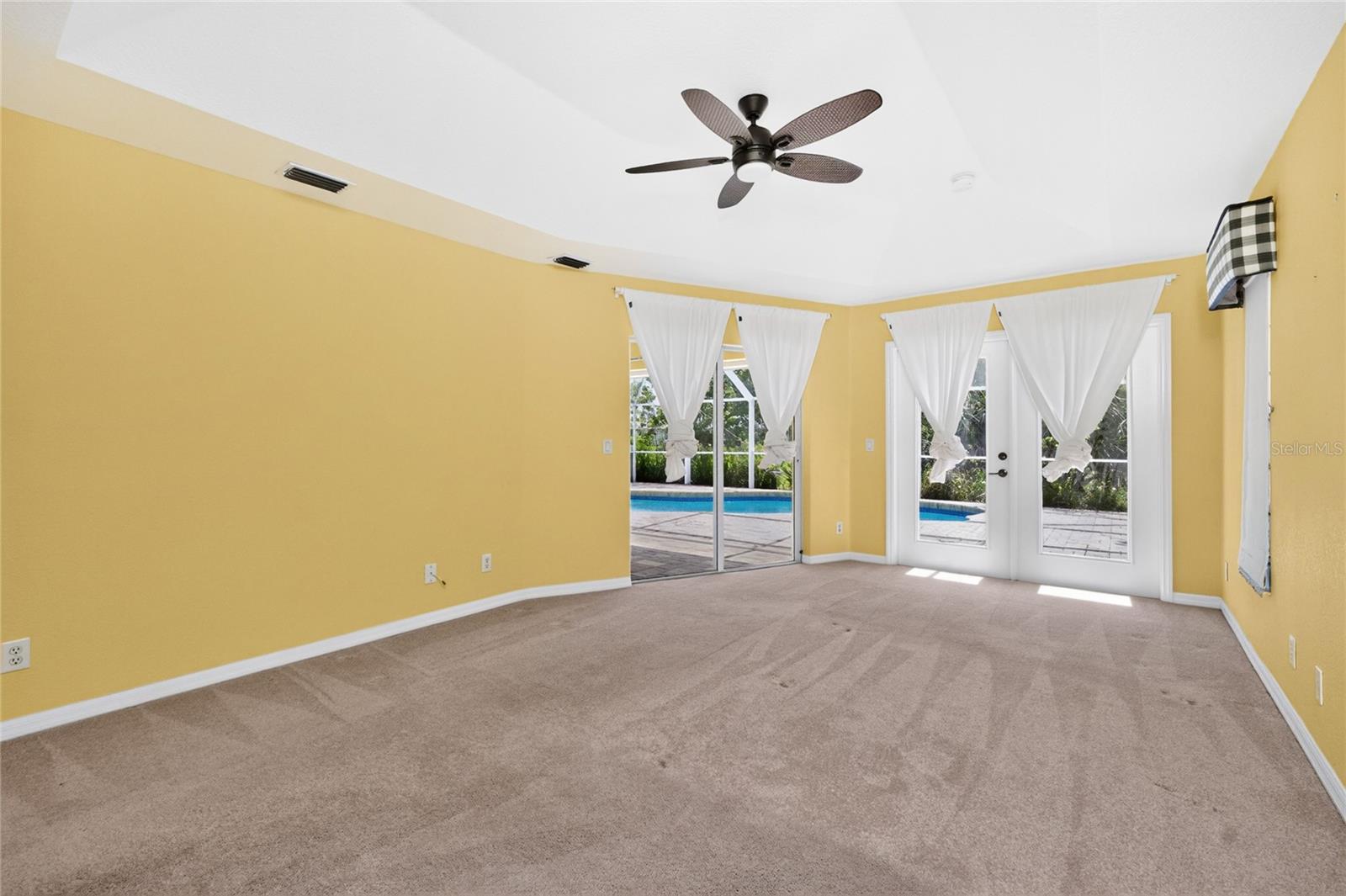ROTONDA WEST PINEHURST - Residential