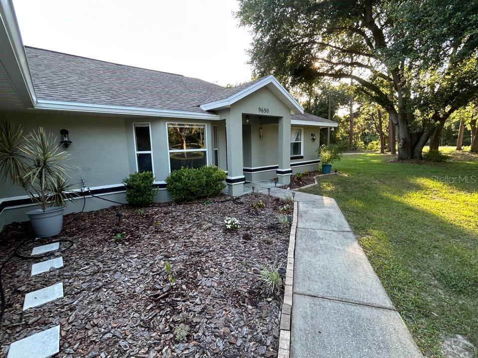 CRYSTAL MANOR UNIT 03 - Residential