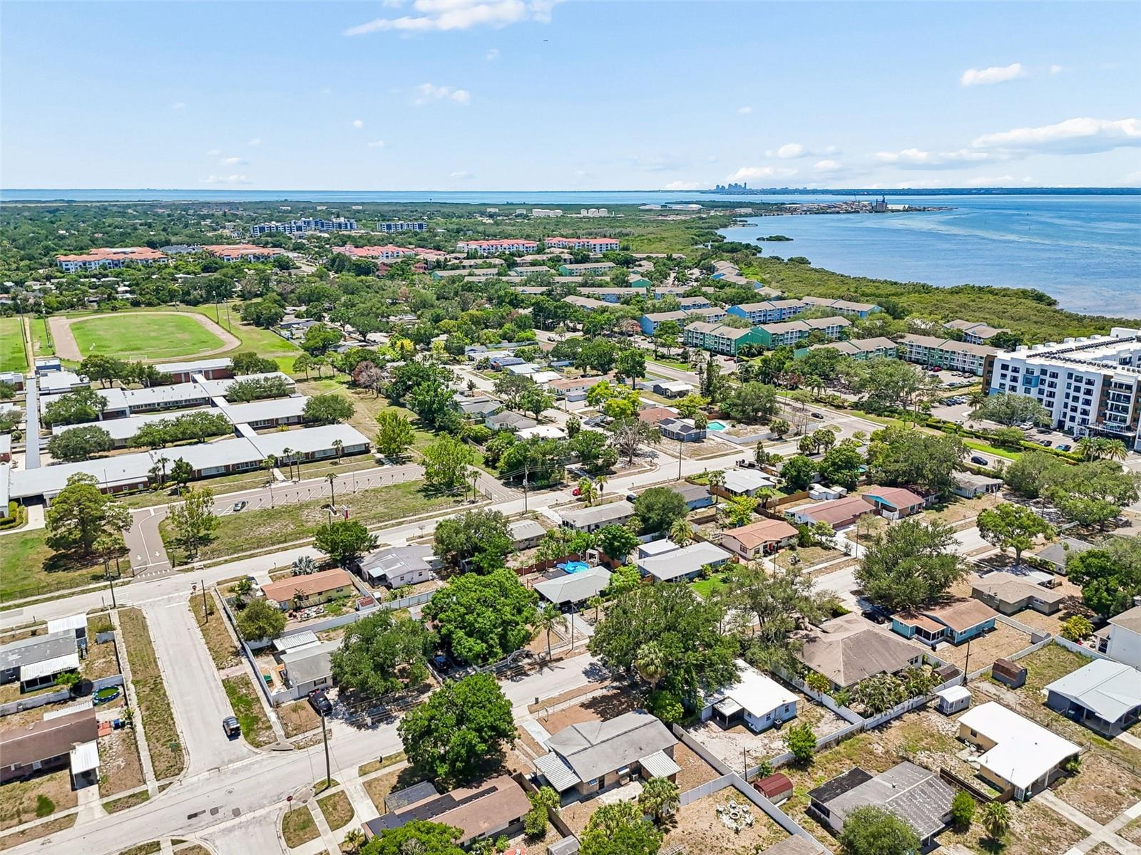 GANDY GARDENS 5 - Residential