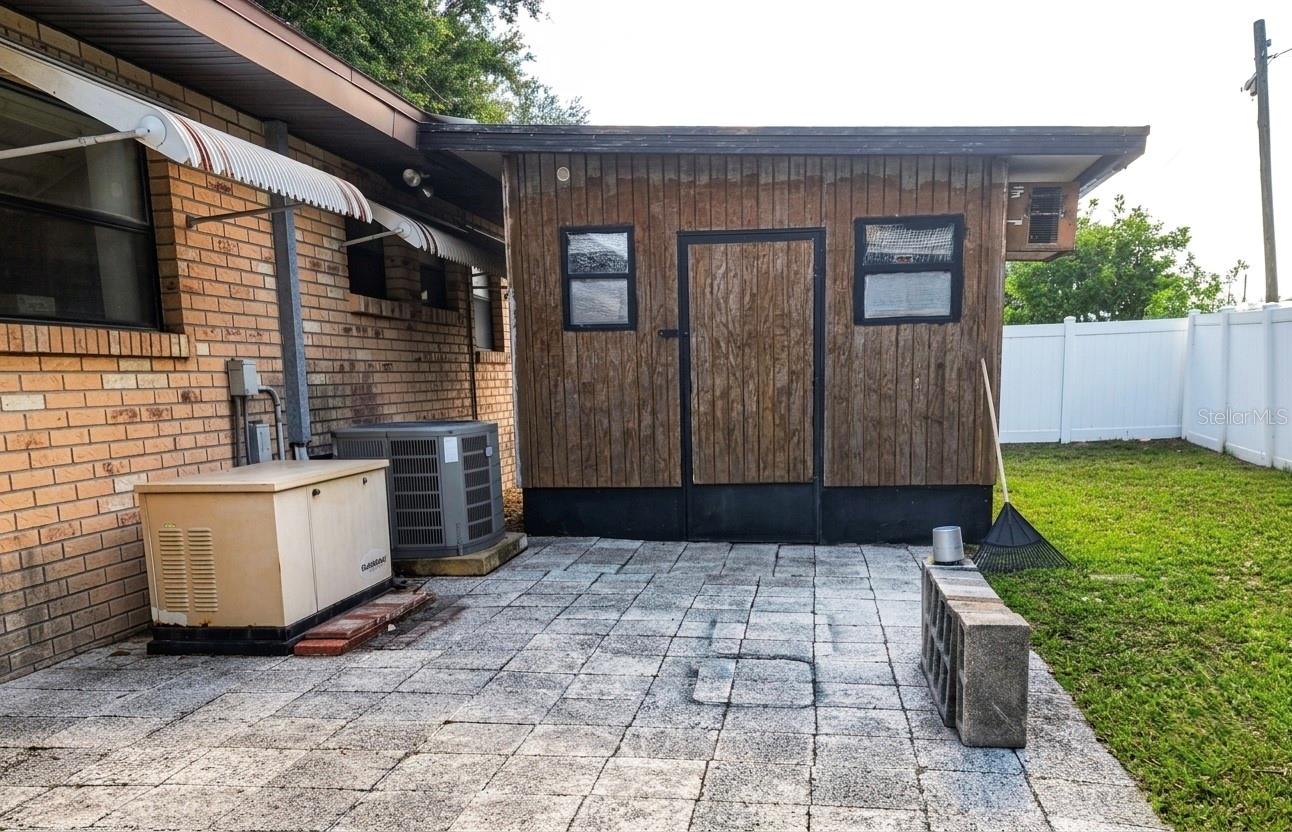 GANDY GARDENS 5 - Residential