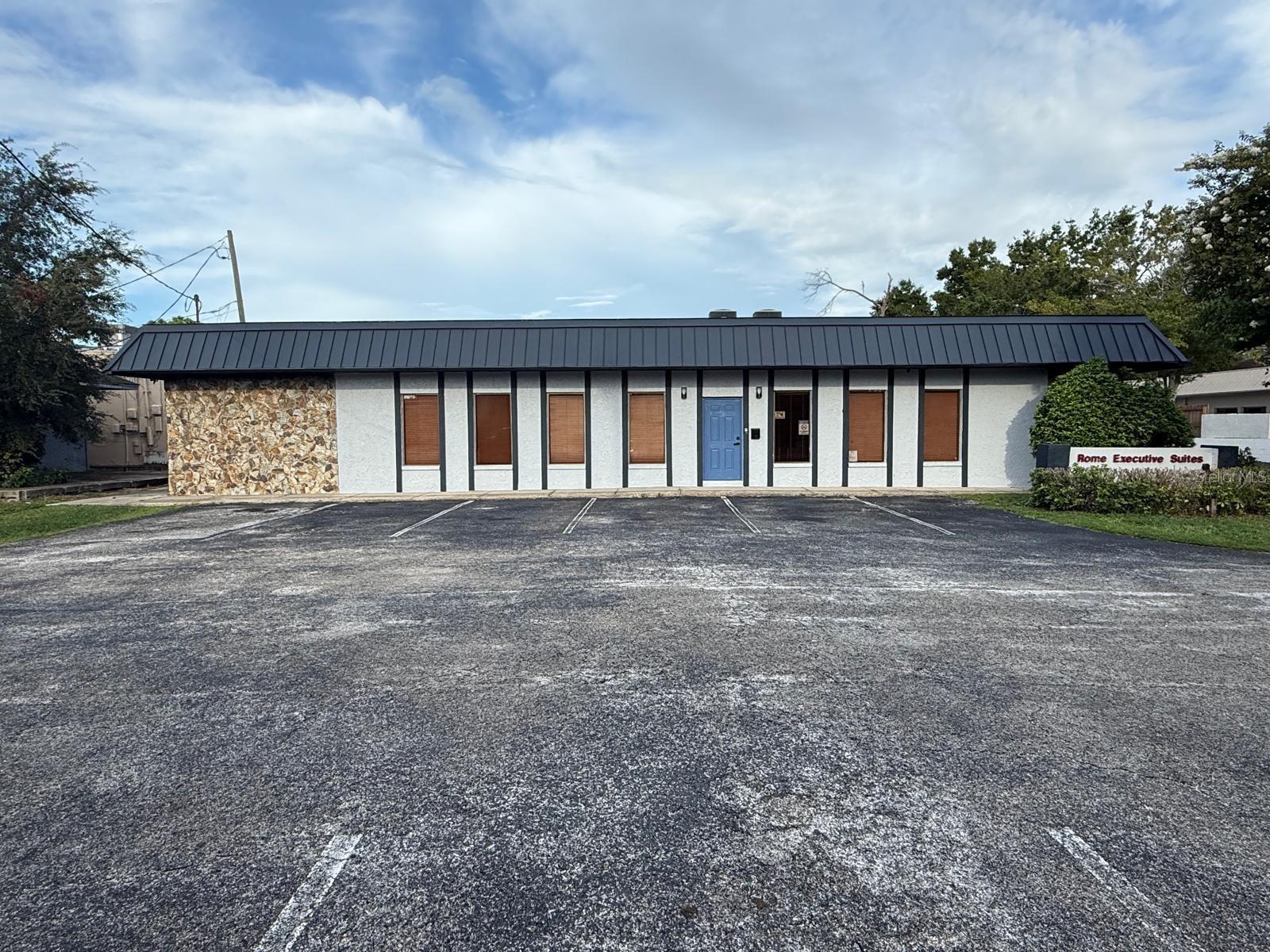 UNPLATTED - Commercial Sale