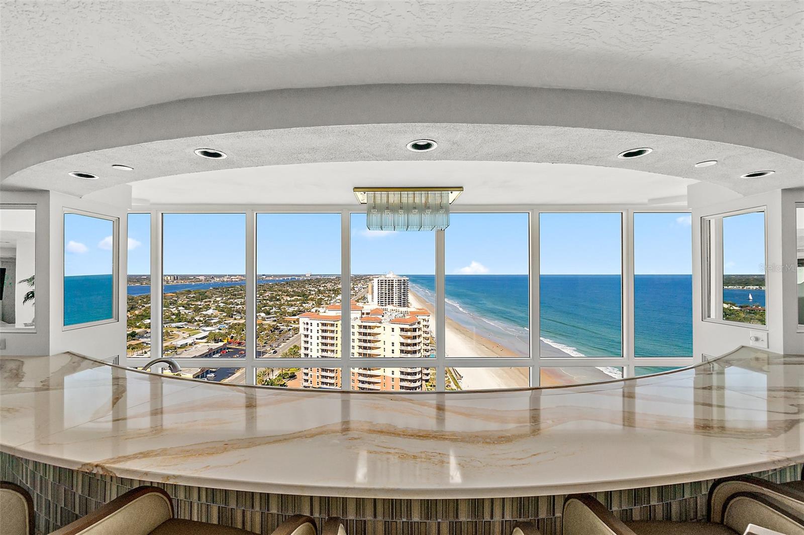 PENINSULA CONDO - Residential