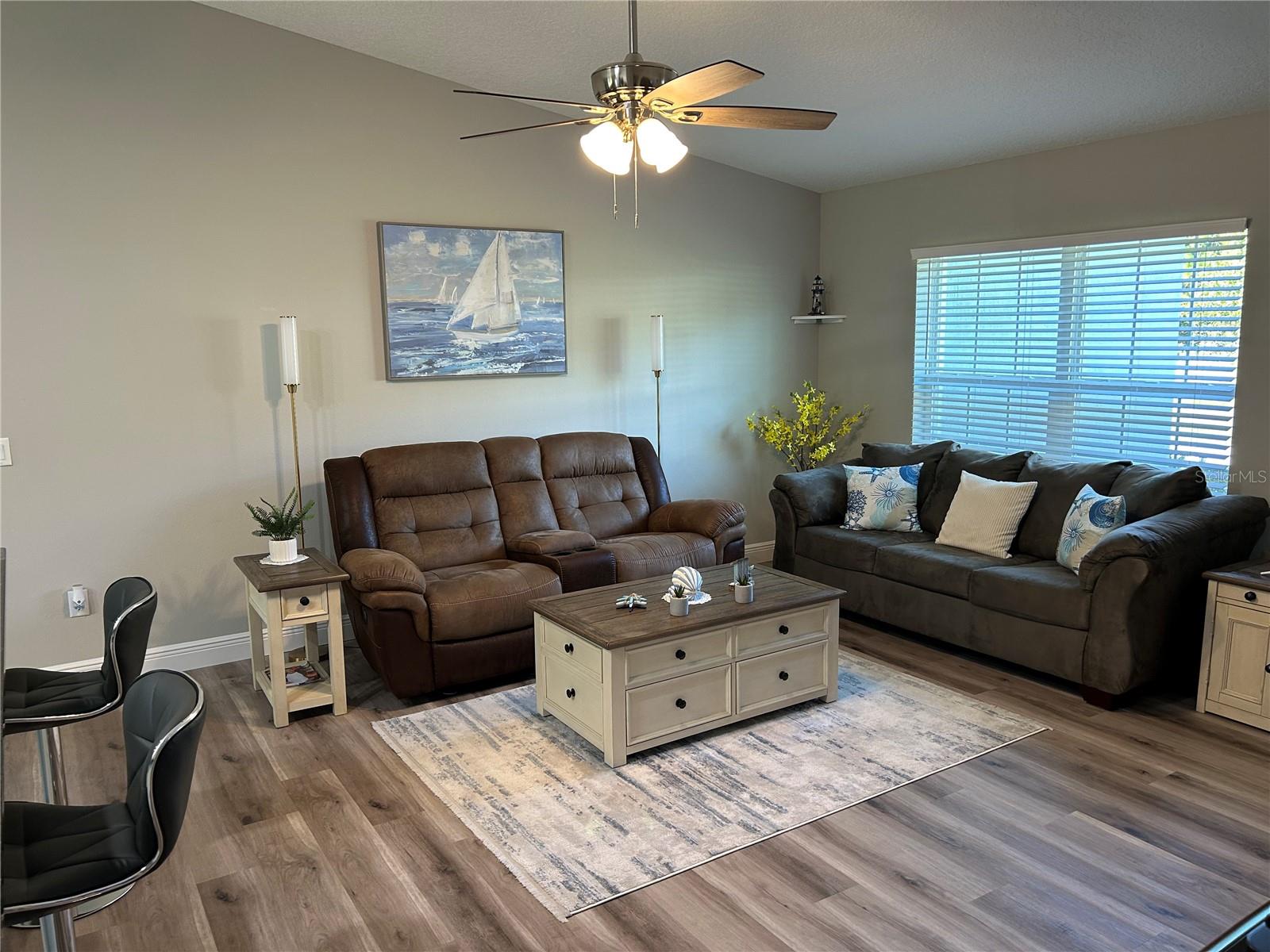 CITRUS SPGS UNIT 06 - Residential