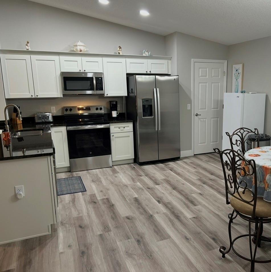CITRUS SPGS UNIT 06 - Residential