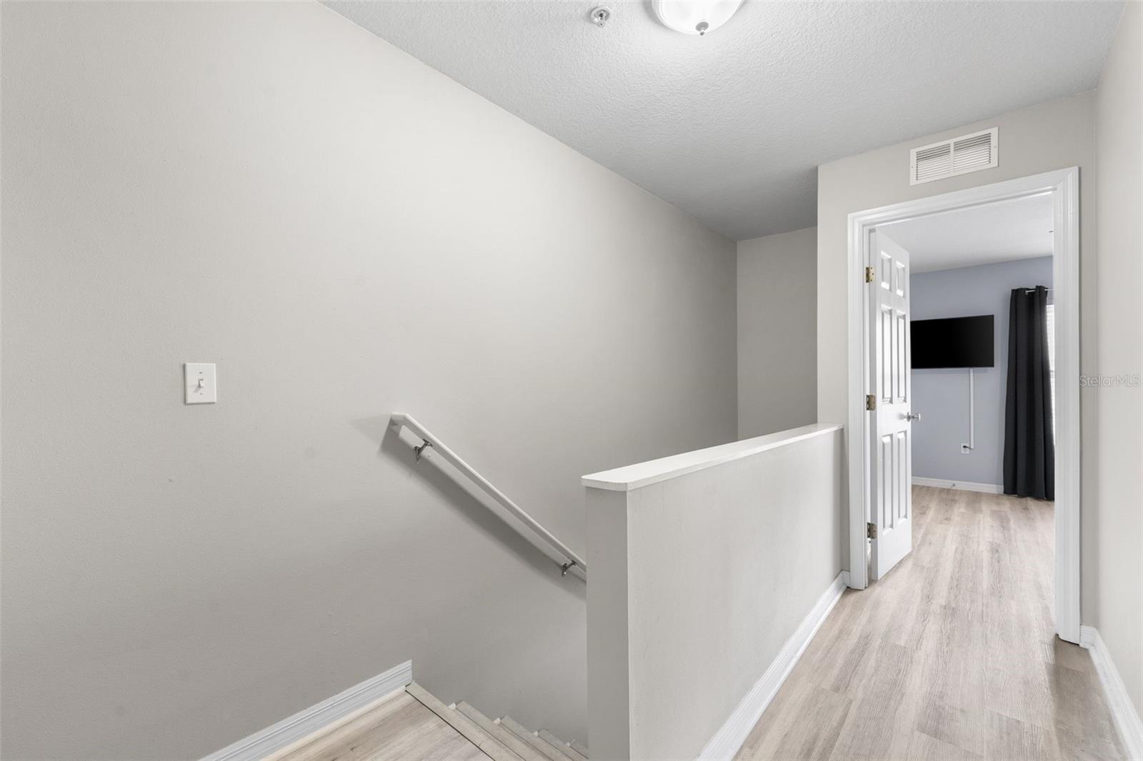 ISABELLA PARK - Residential