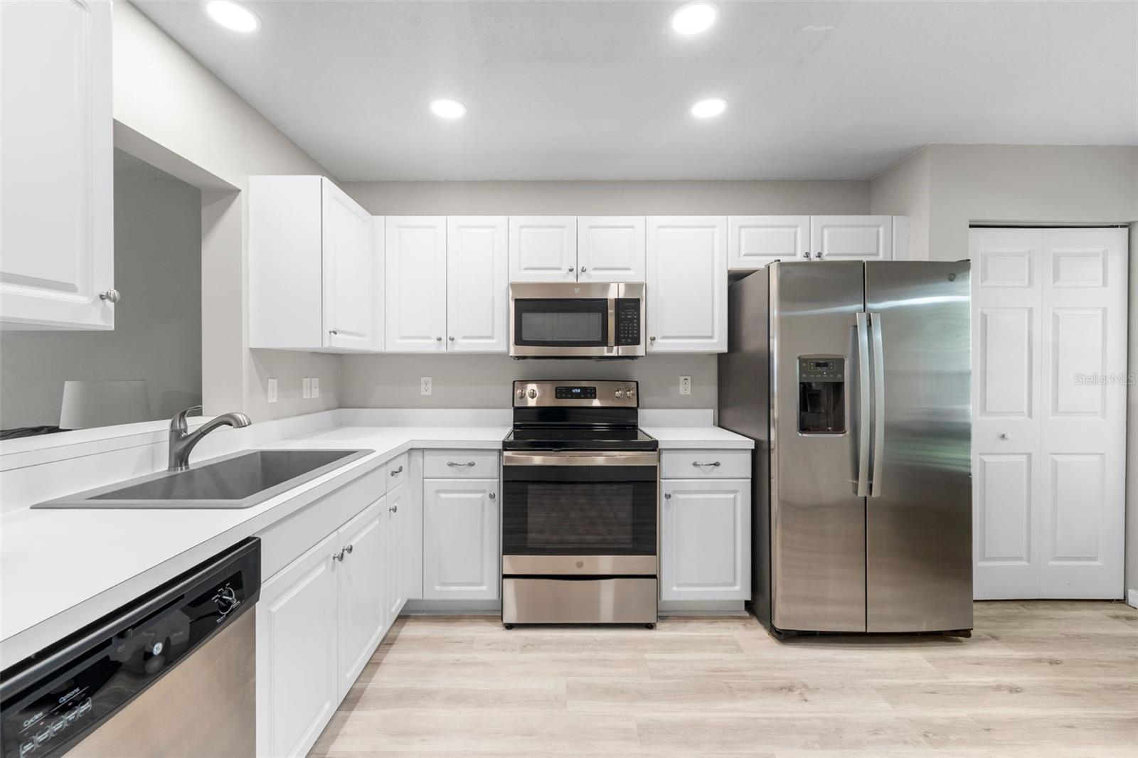 ISABELLA PARK - Residential
