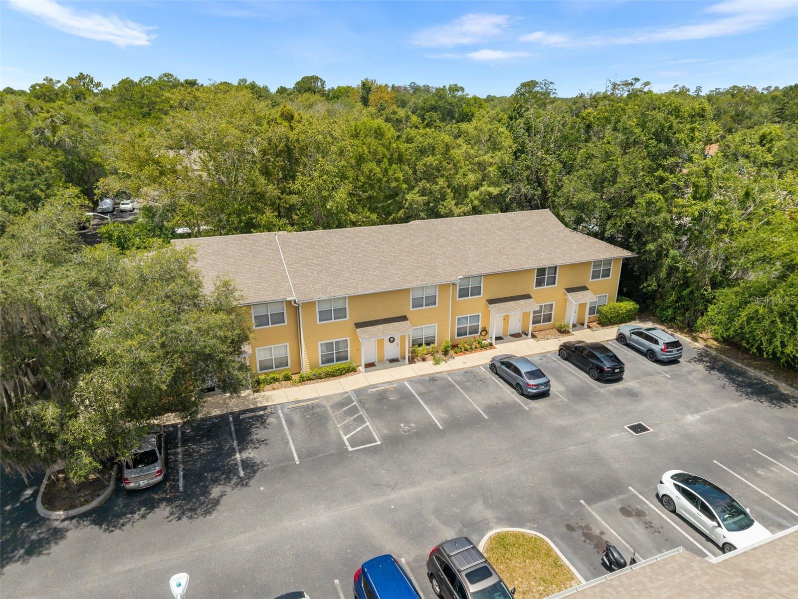ISABELLA PARK - Residential