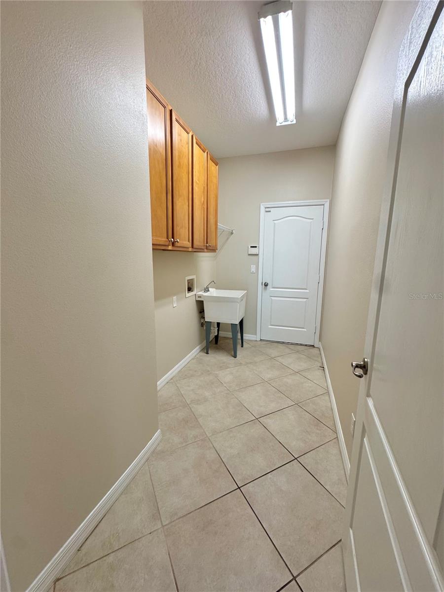 TRADITIONS PH 01 - Residential