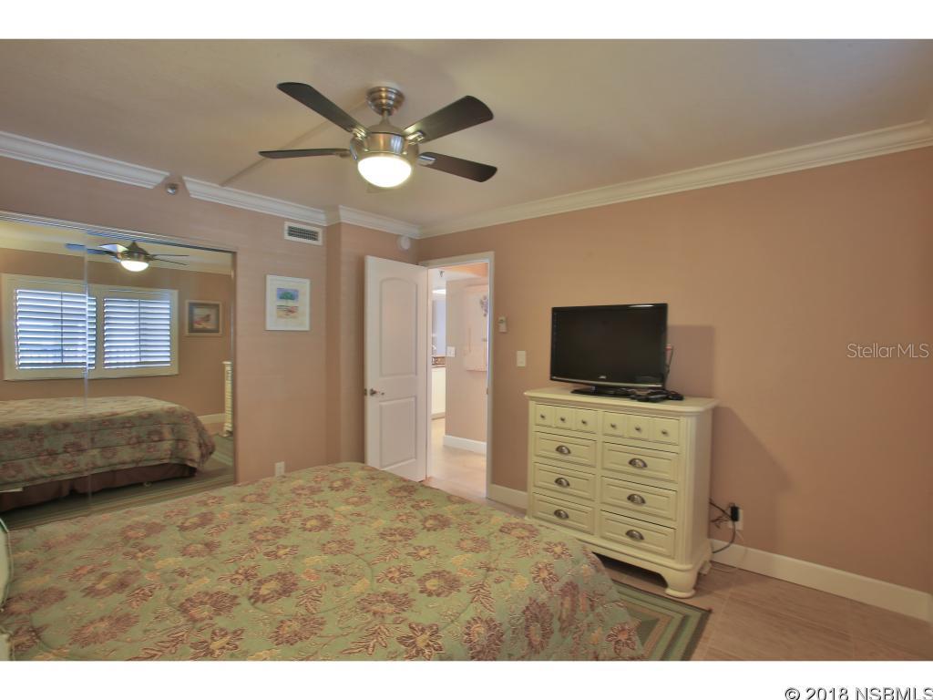 Moontide Condo - Residential