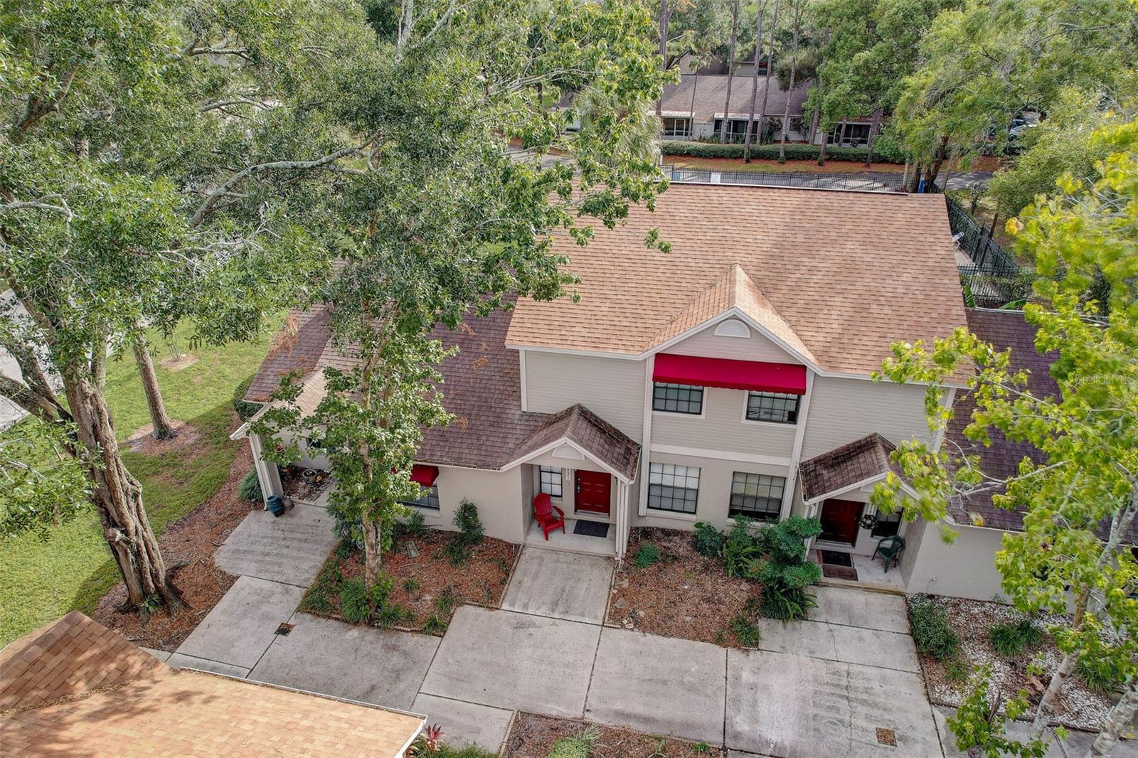 LAURELON VILLAGE OF MEADOWOOD - Residential
