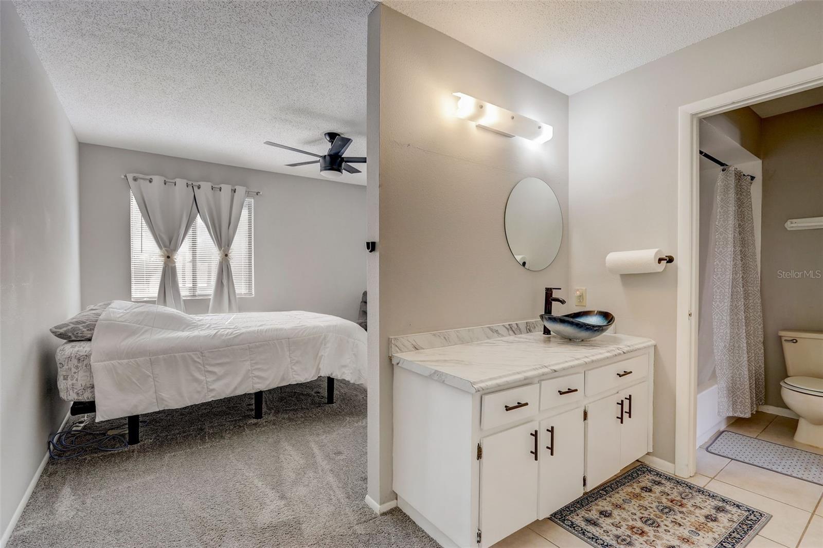 LAURELON VILLAGE OF MEADOWOOD - Residential