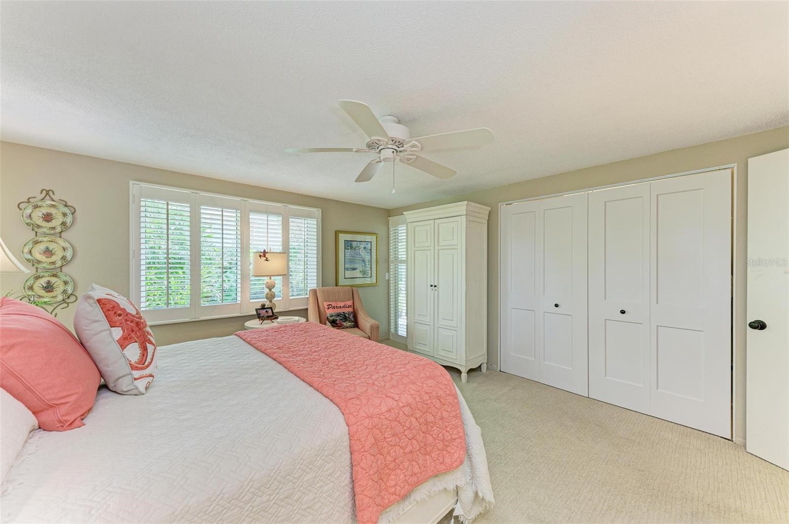 LAKE LA VISTA REP - Residential