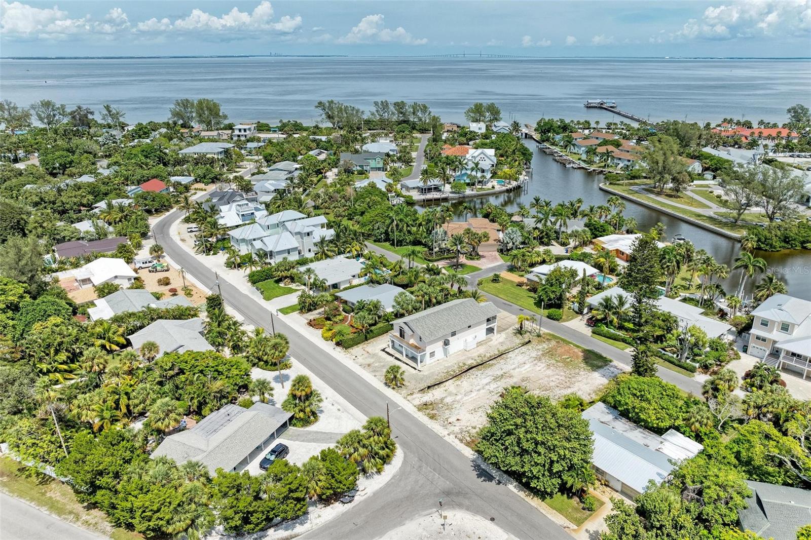 LAKE LA VISTA REP - Residential