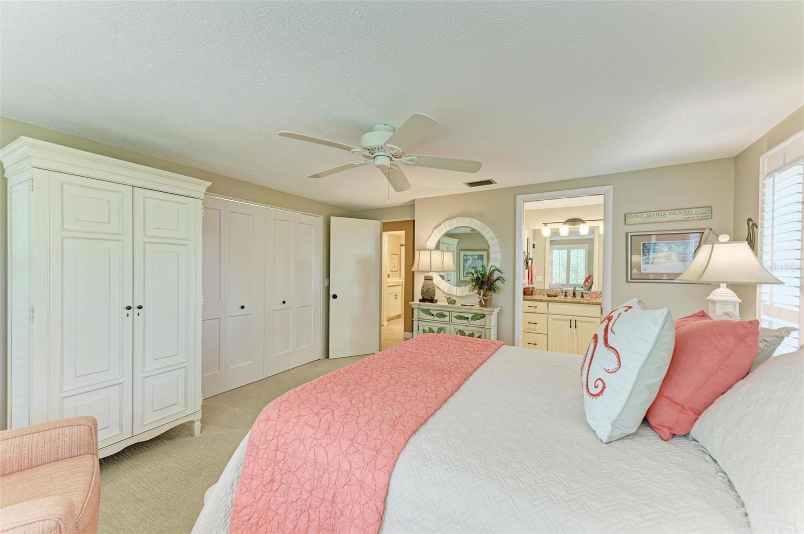 LAKE LA VISTA REP - Residential