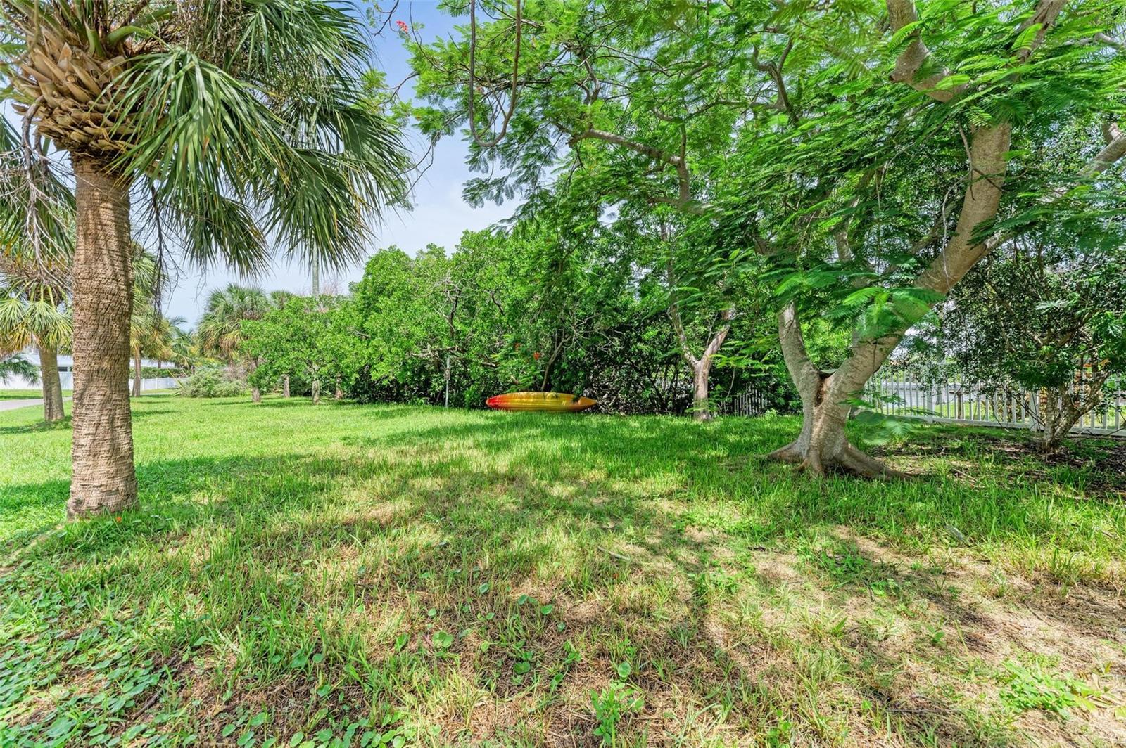 LAKE LA VISTA REP - Residential