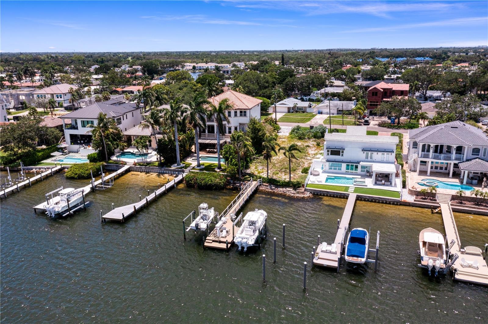 SHORE ACRES BAYOU GRANDE SEC - Land