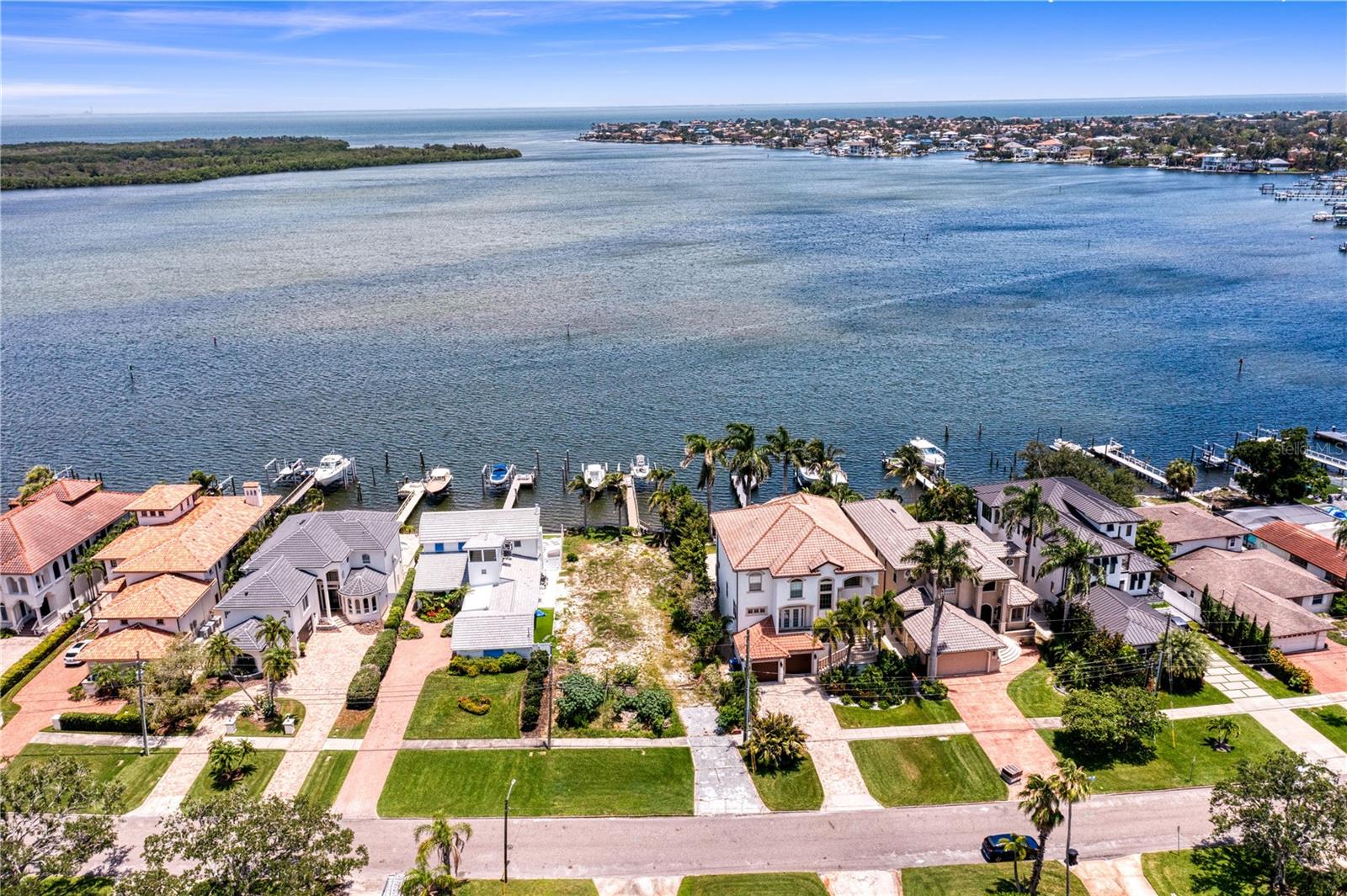 SHORE ACRES BAYOU GRANDE SEC - Land