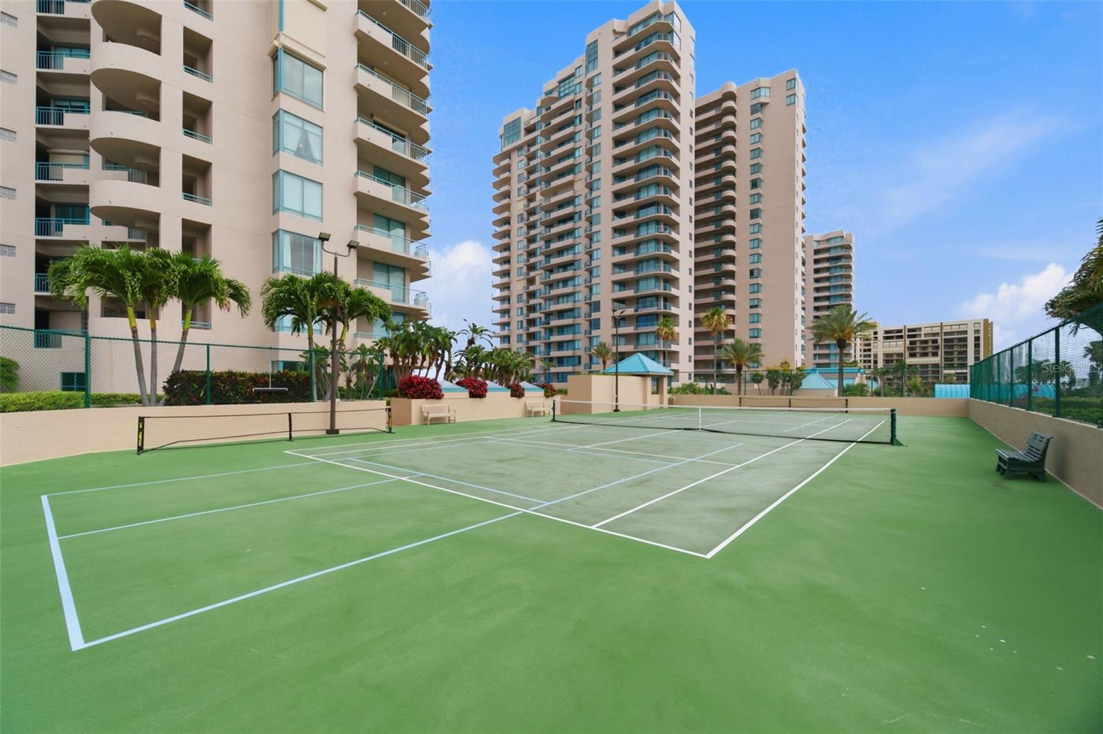 ULTIMAR THREE CONDO - Residential