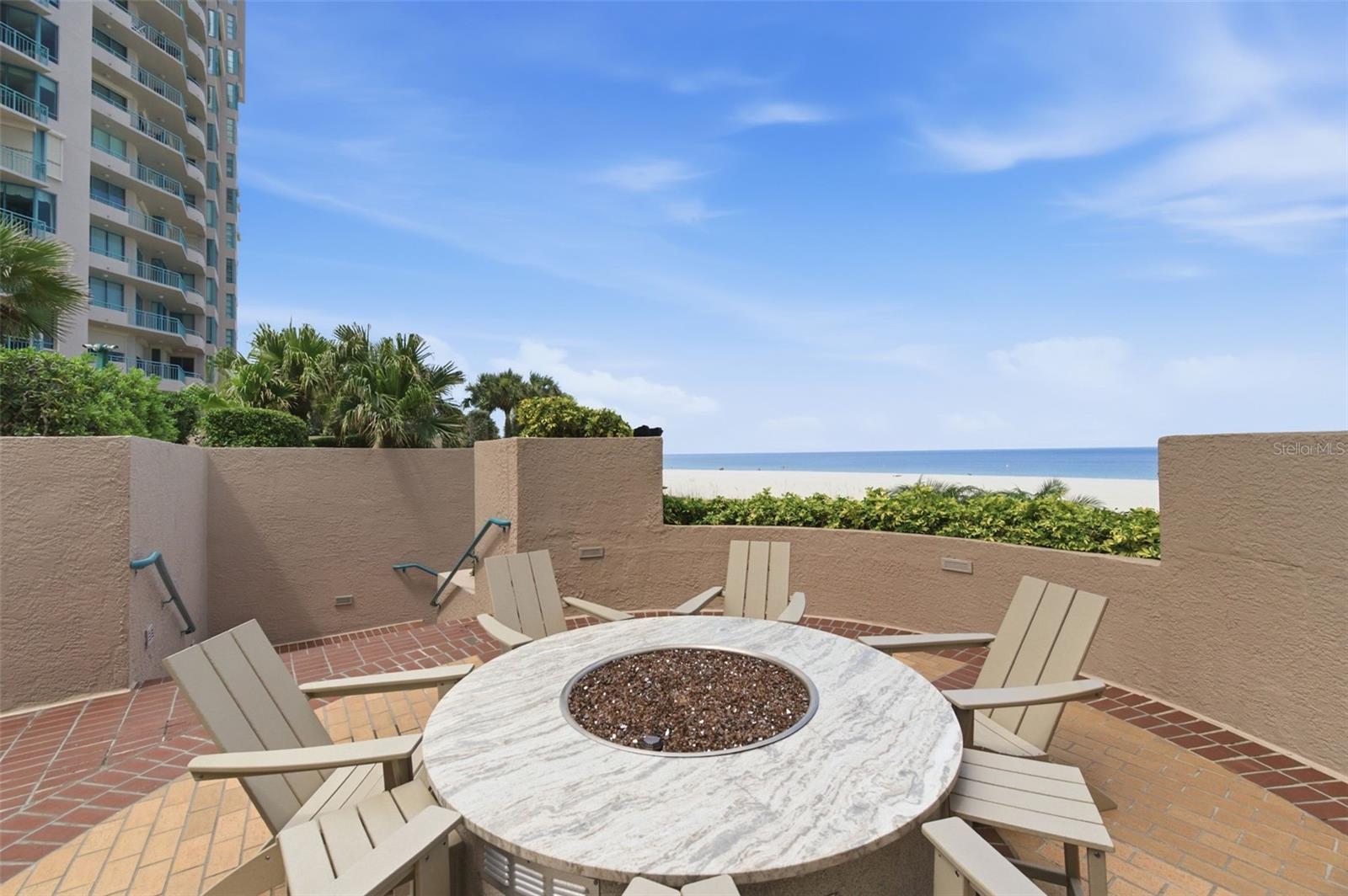 ULTIMAR THREE CONDO - Residential