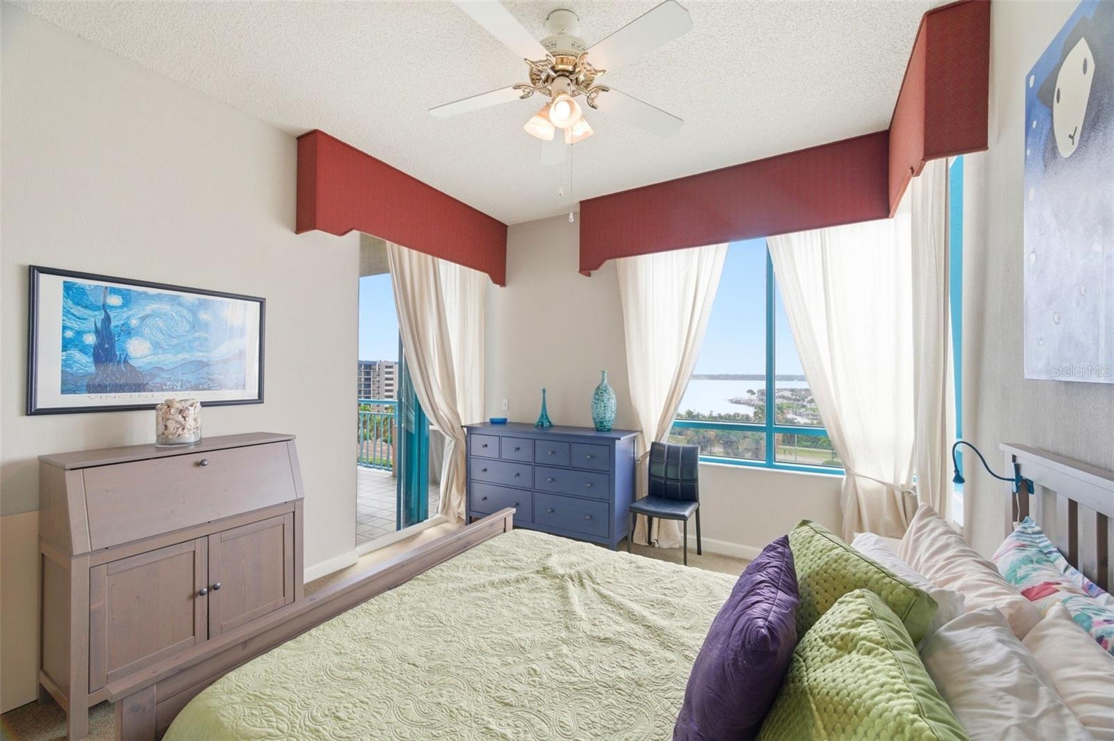 ULTIMAR THREE CONDO - Residential