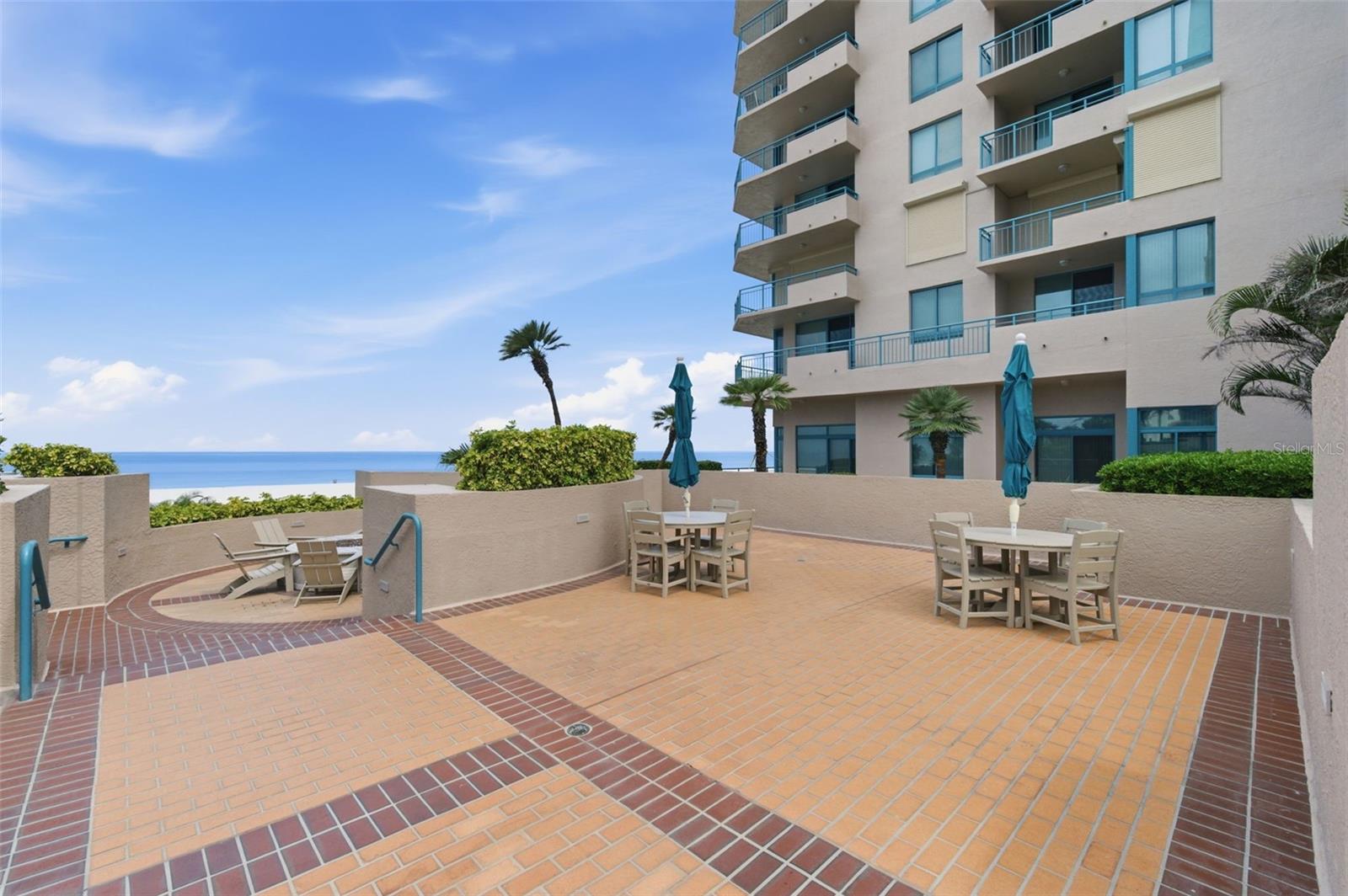 ULTIMAR THREE CONDO - Residential