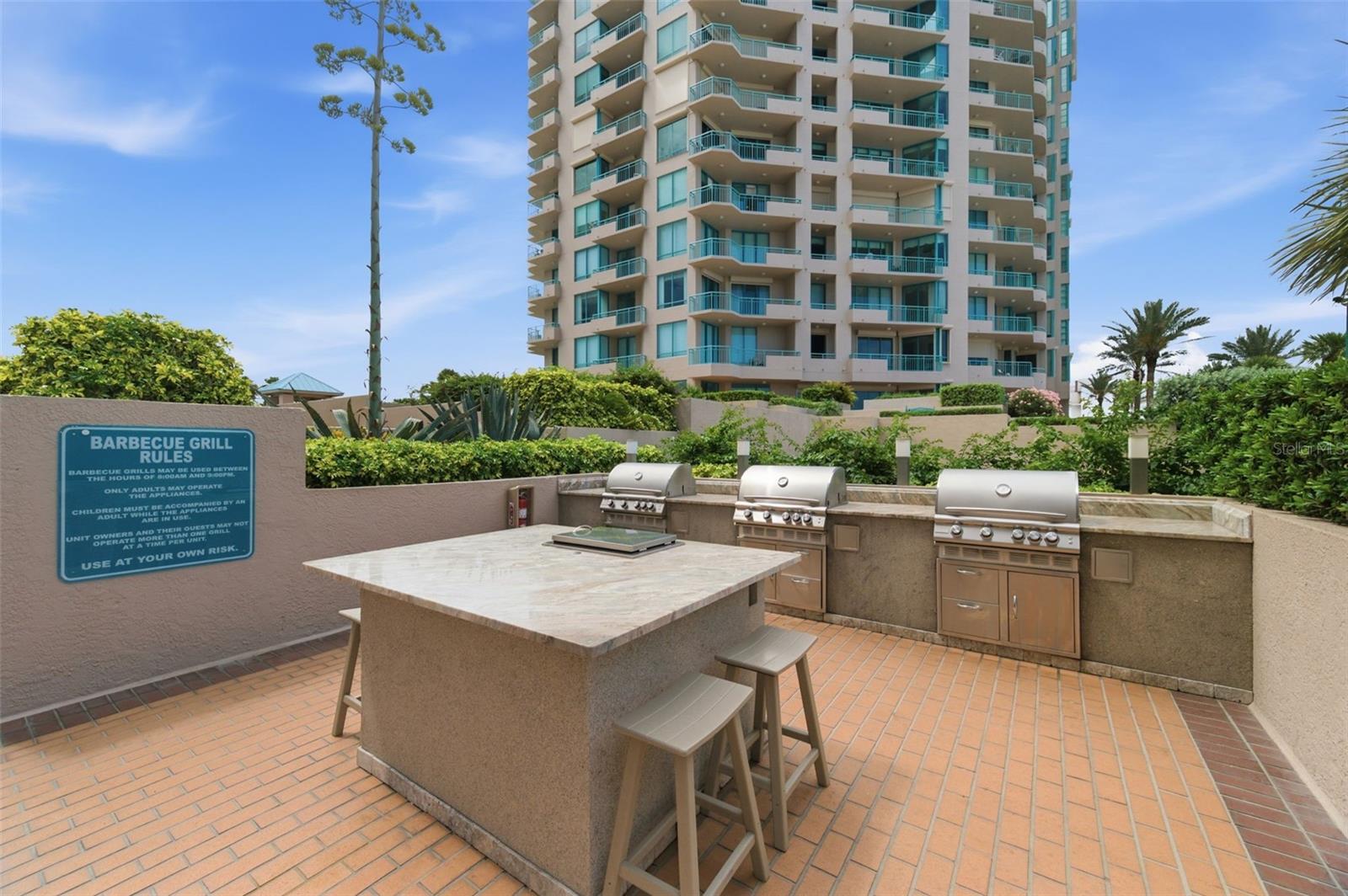 ULTIMAR THREE CONDO - Residential