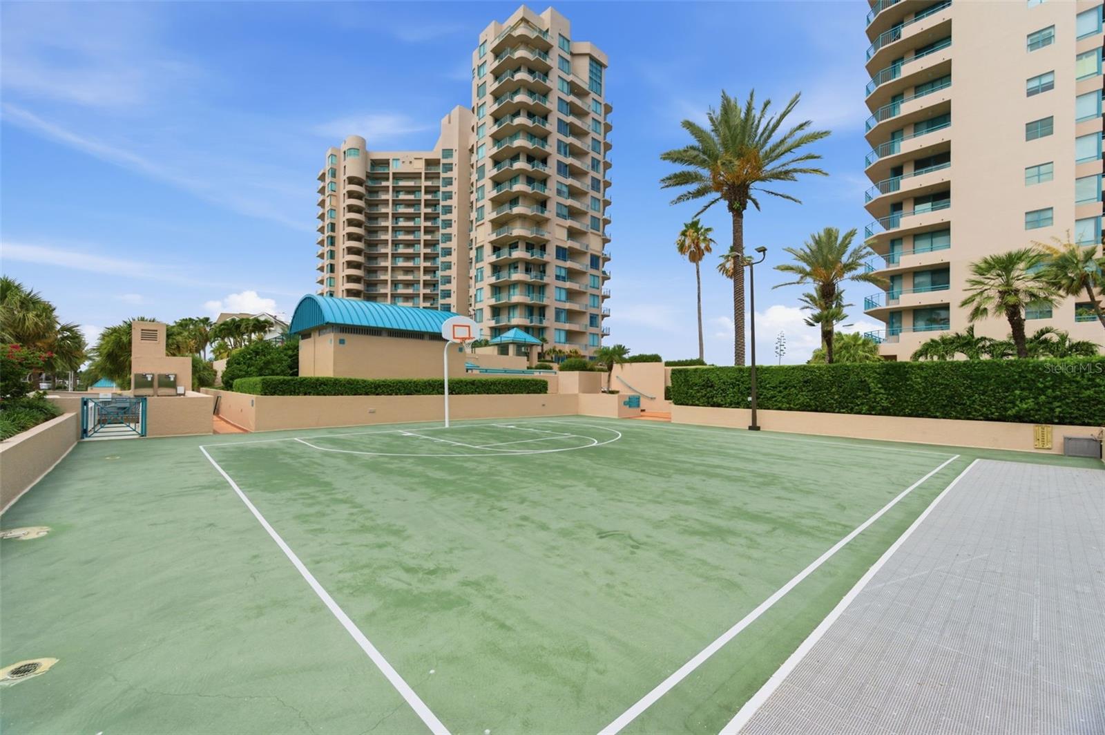 ULTIMAR THREE CONDO - Residential