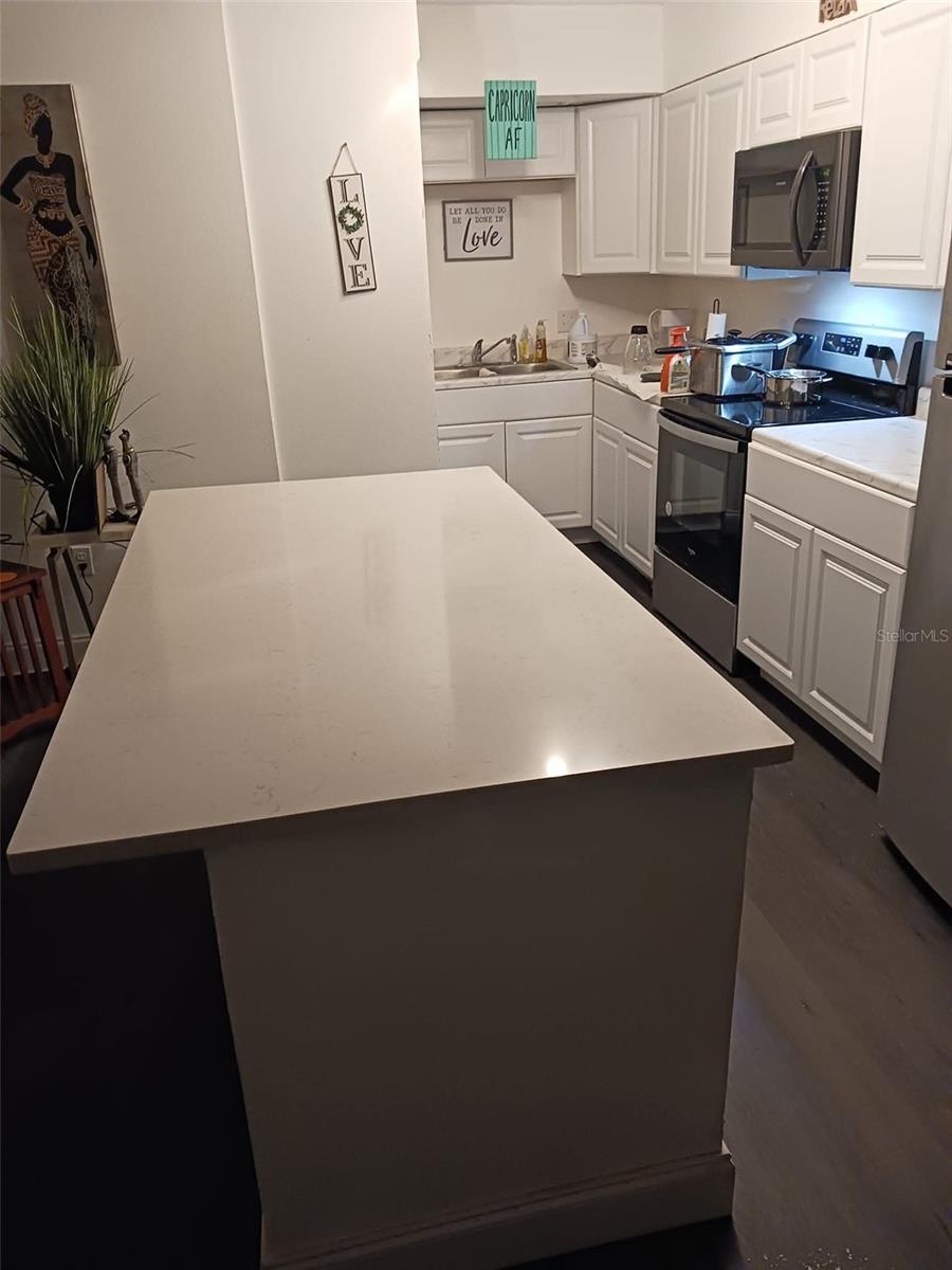 BAY POINT PLAZA APTS CONDO - Residential