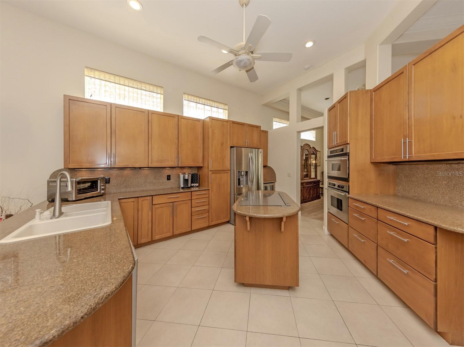 VENICE GOLF & COUNTRY CLUB - Residential