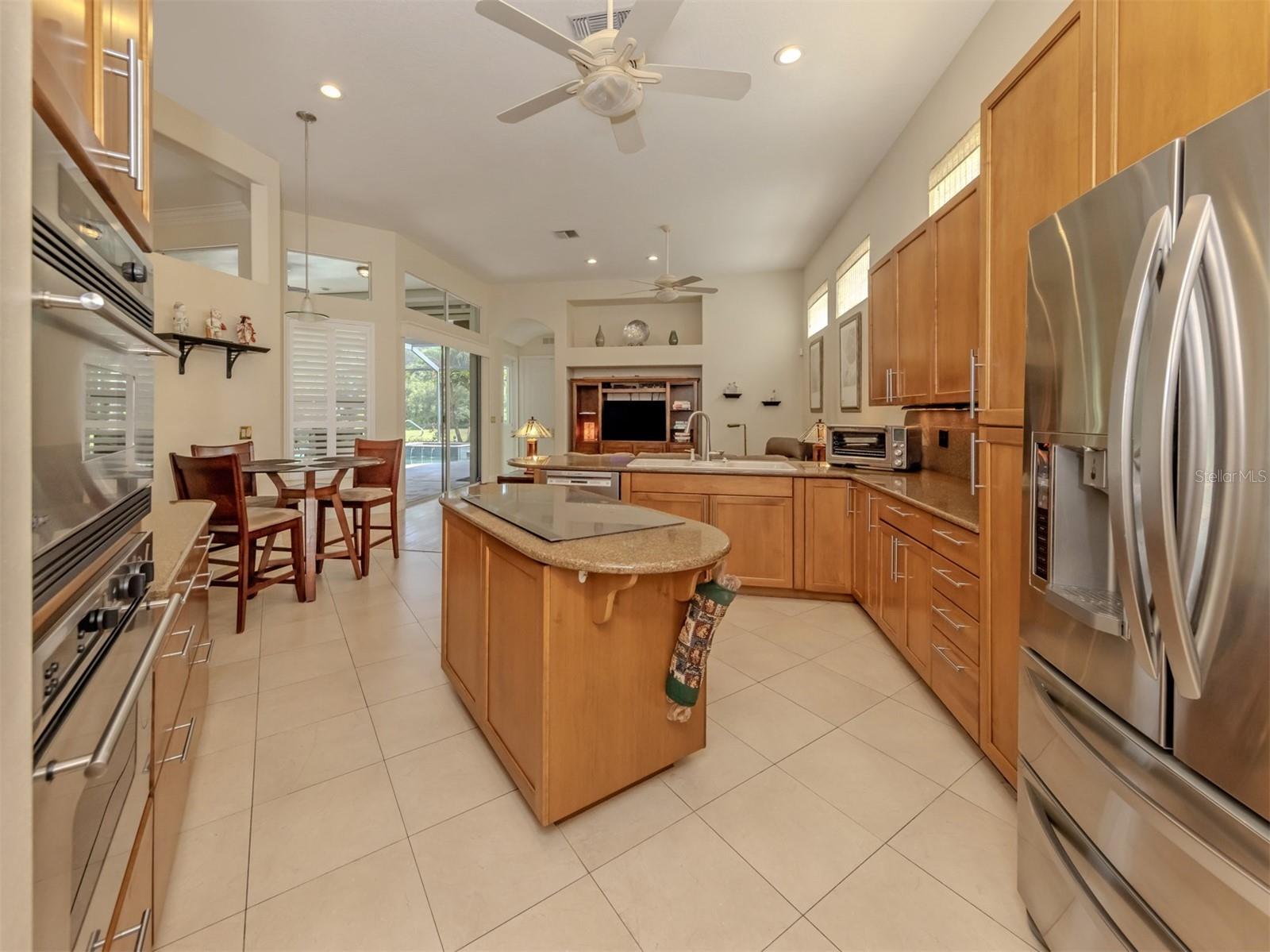 VENICE GOLF & COUNTRY CLUB - Residential