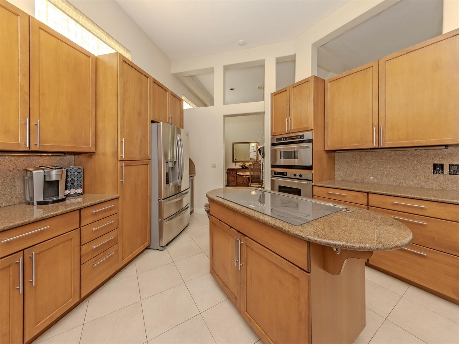 VENICE GOLF & COUNTRY CLUB - Residential