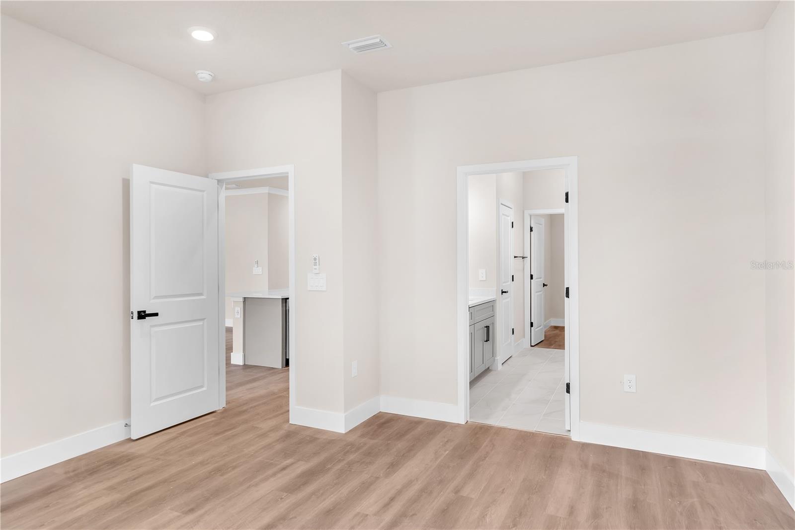 FOREST PARK - Residential