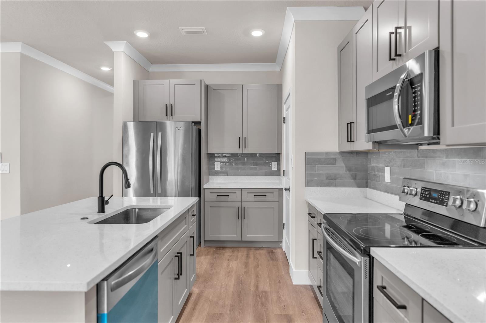 FOREST PARK - Residential