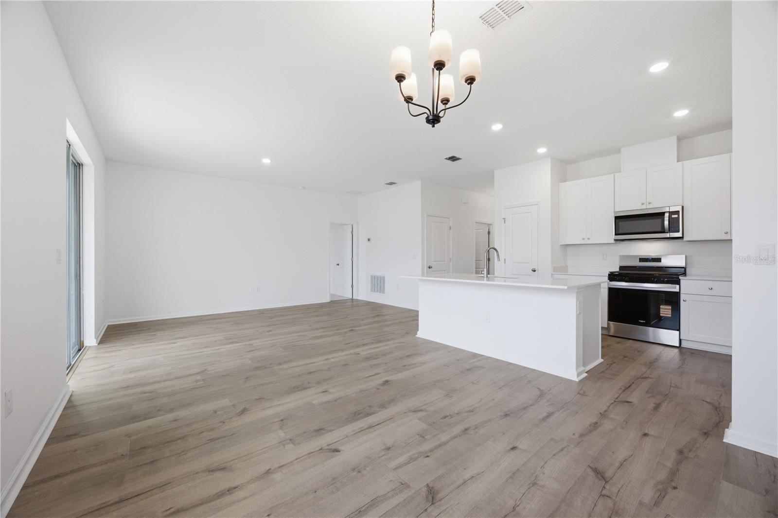 HERITAGE-THE COTTAGES OF SANDERS GROVE - Residential