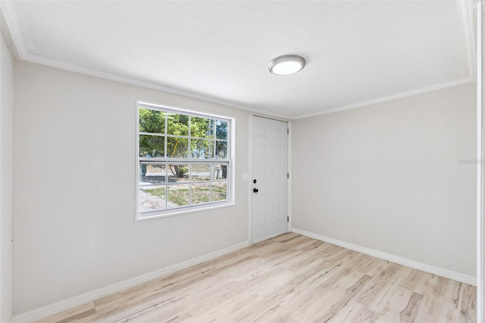 OAK LAWN - Residential