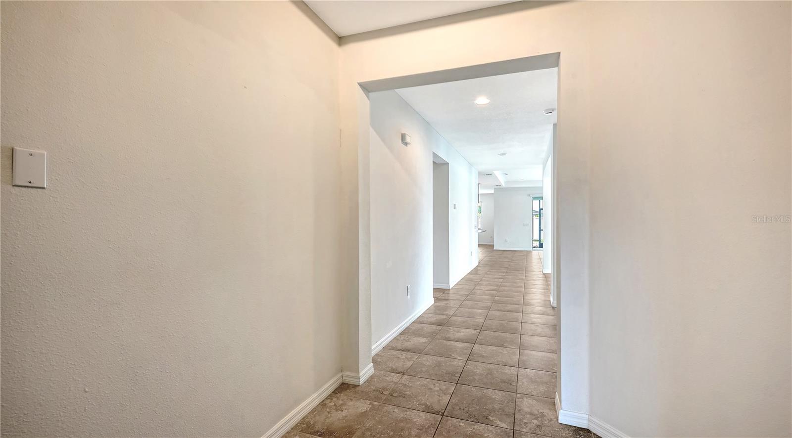 DEL TIERRA PH III - Residential