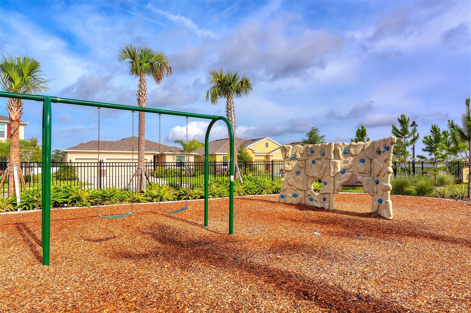 DEL TIERRA PH III - Residential