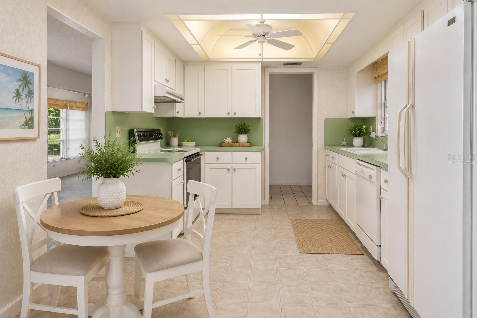 VILLAGE GREEN OF BRADENTON SEC 4 - Residential
