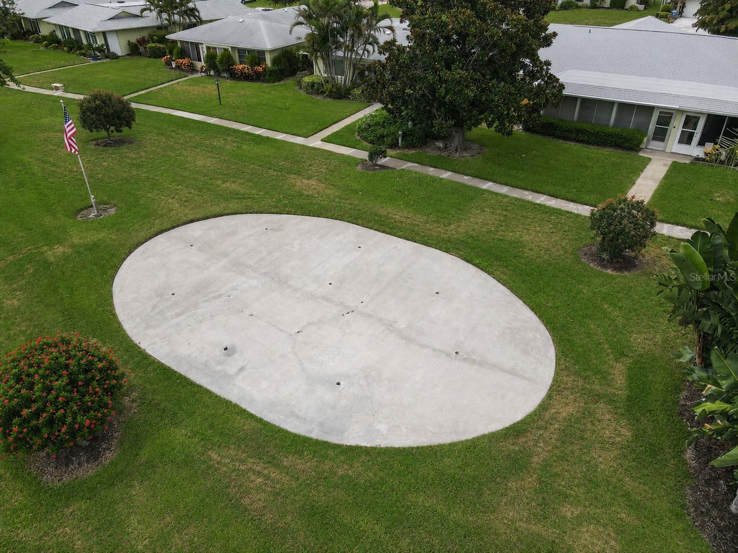 VILLAGE GREEN OF BRADENTON SEC 4 - Residential