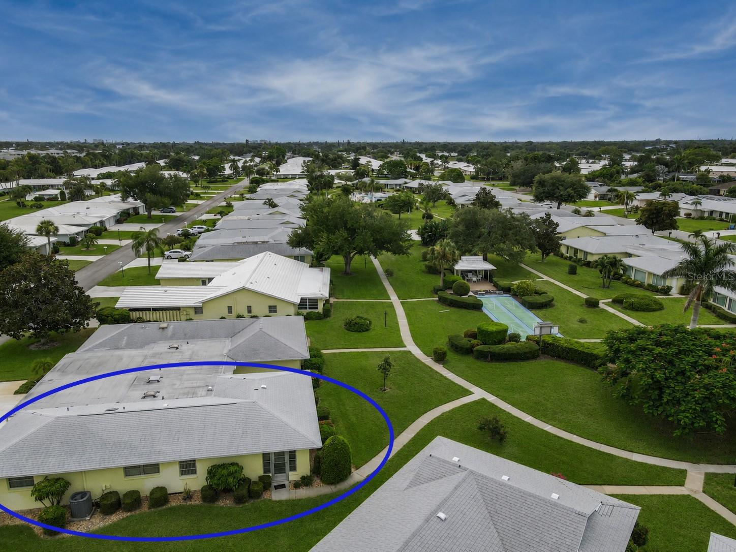 VILLAGE GREEN OF BRADENTON SEC 4 - Residential
