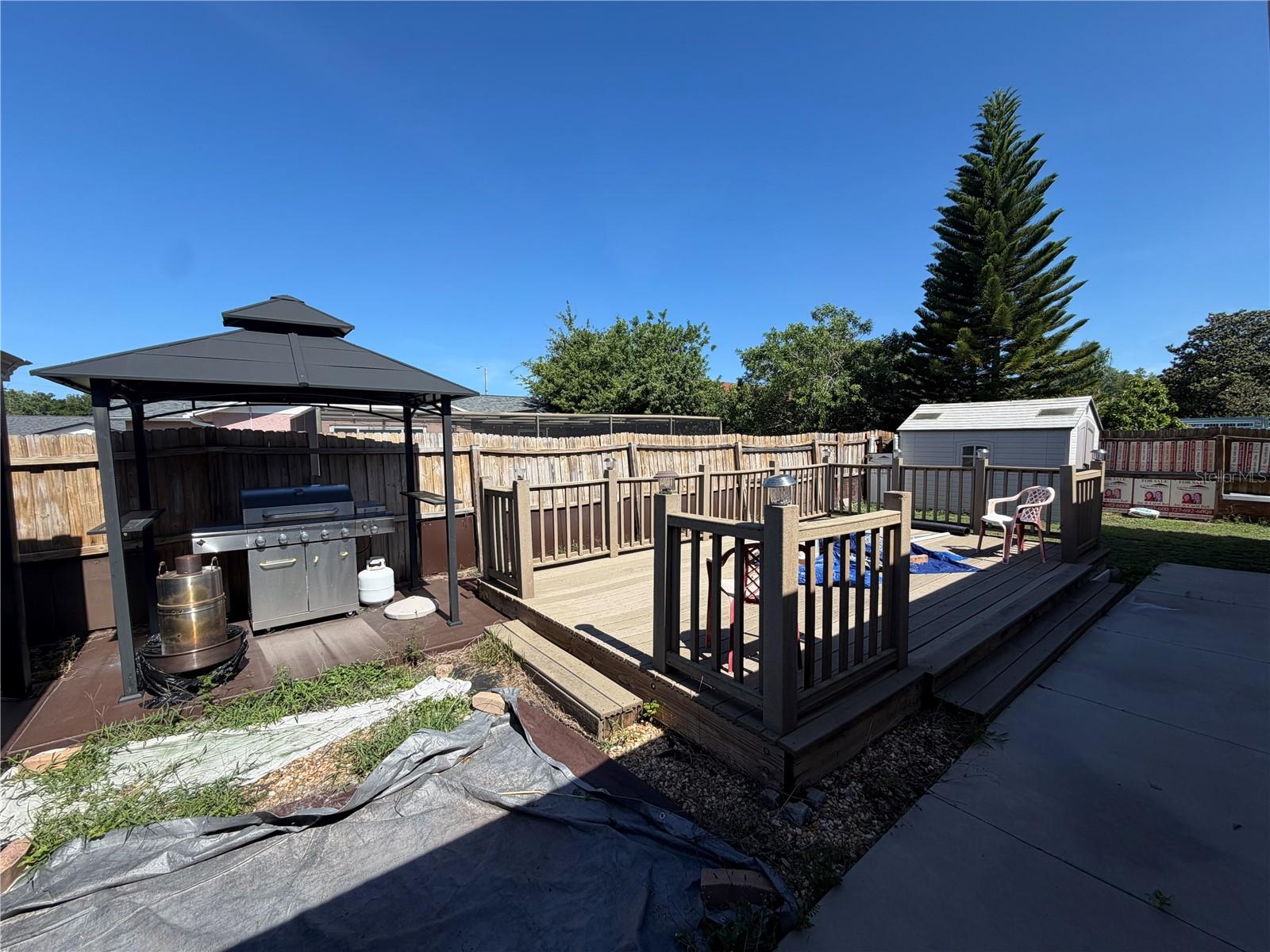 PARK LAKE ESTATES - Residential