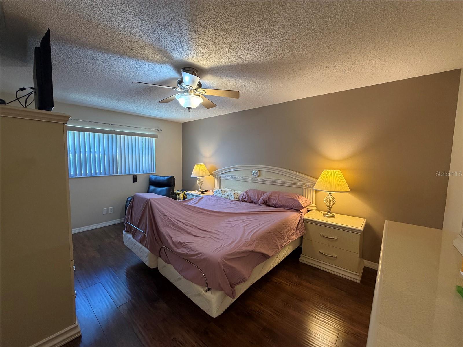 PARK LAKE ESTATES - Residential