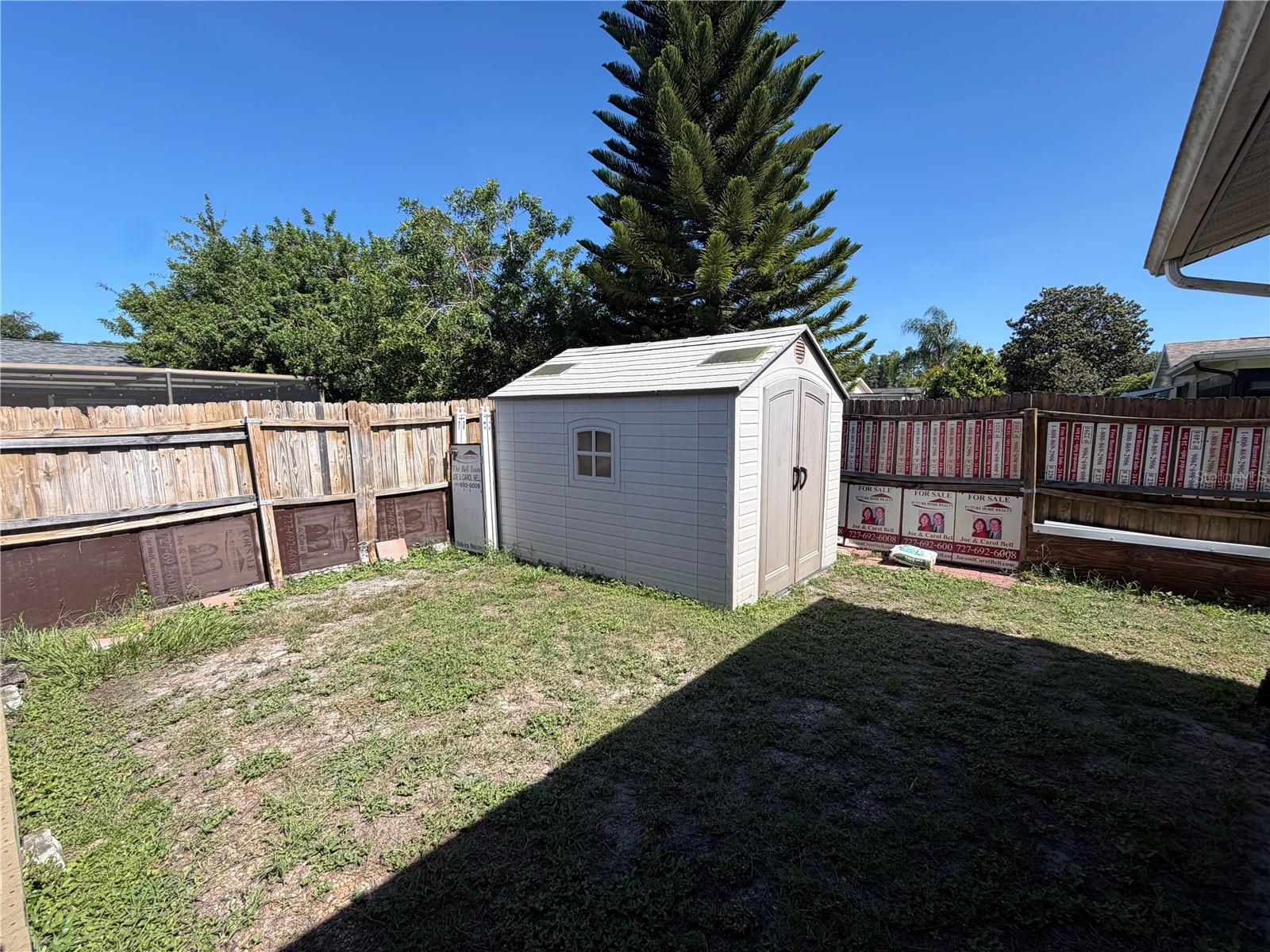 PARK LAKE ESTATES - Residential
