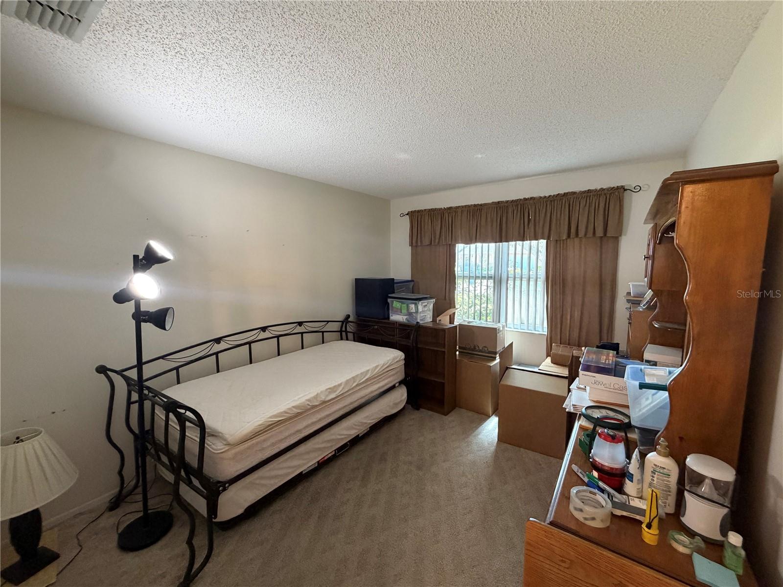 PARK LAKE ESTATES - Residential